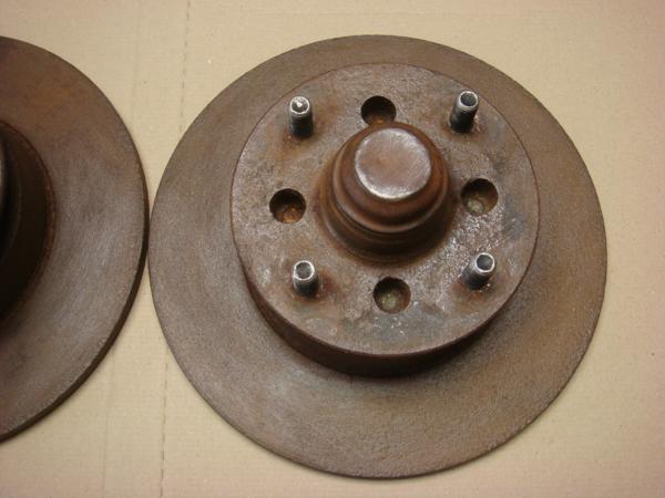 スカイライン ケンメリ GC111 ローター 左右 当時物 ジャンク