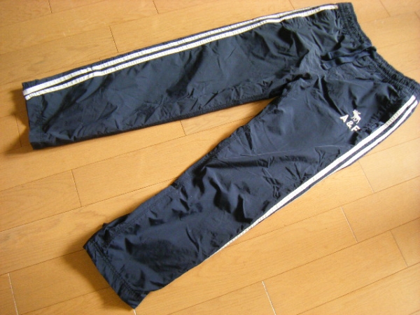 アバクロ　アスレチック　ナイロンパンツ　ネイビー　紺　S