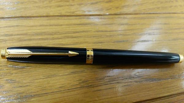 綺麗【Parker パーカー 万年筆 ペン先K14 黒×金】 パーカー万年筆
