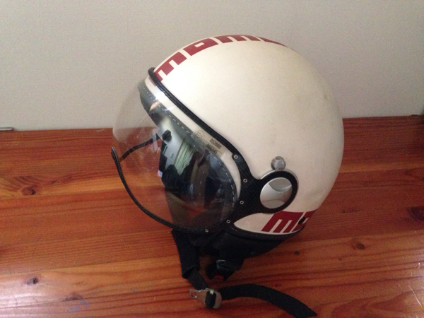 MOMOデザイン ヘルメット 塗装ベース