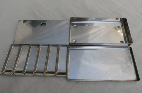 に 医療器具 ステンレス製 特殊器具 道具 小さなトレー 中古品