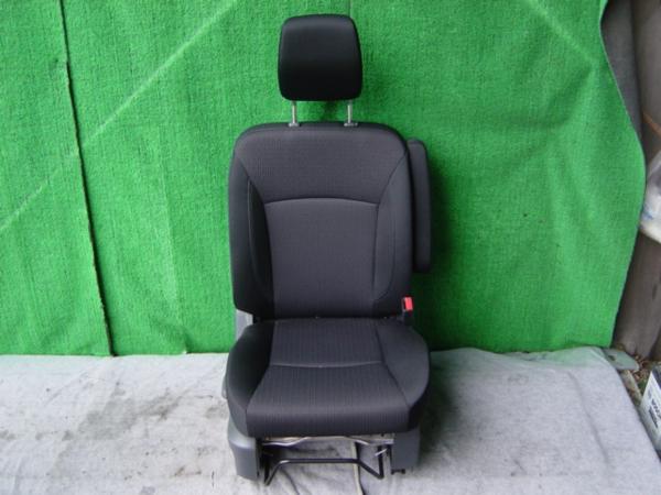 U#233 ソリオ/SOLIO MA15S 純正運転席シート 右前 黒×灰