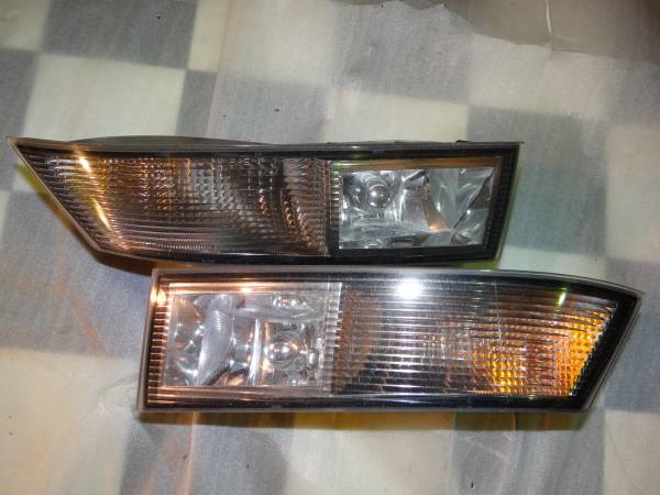 ０７ｙエスカレード純正　フォグ＆ウインカーライト　中古