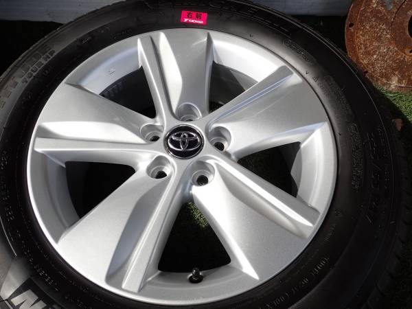 (582)売切 新車外し 225/65R17 TOYOTA ハリアー 4本セット_2