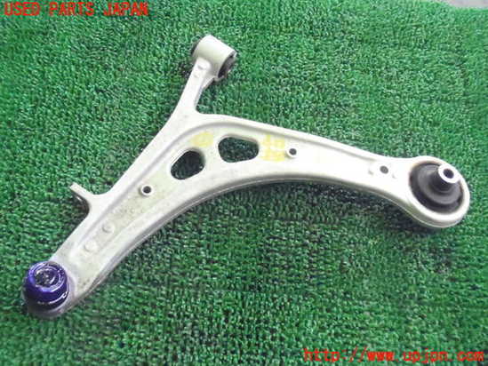 2UPJ-15775186]インプレッサ WRX-STi(GVF)左フロントロアアーム