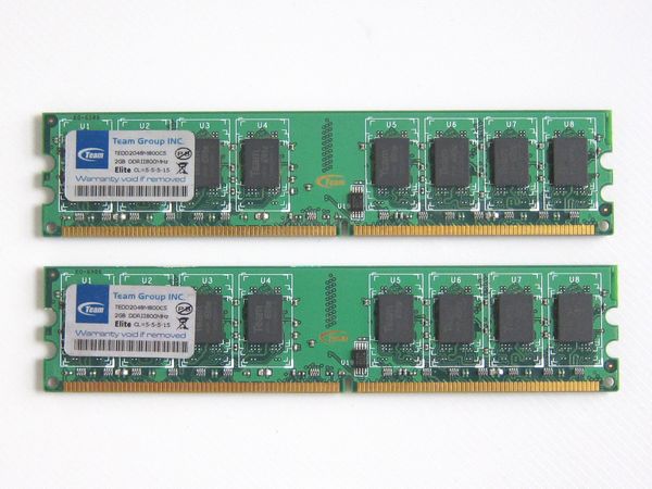 Team DDR2 SDRAM/PC2-6400(DDR2-800)2GB×2枚=4GB　その6