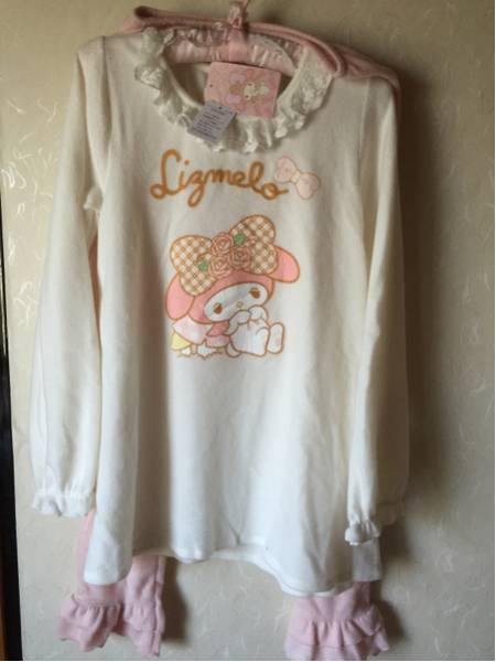 新品Mサイズ上下セット★リズリサマイメロリズメロルームウェア