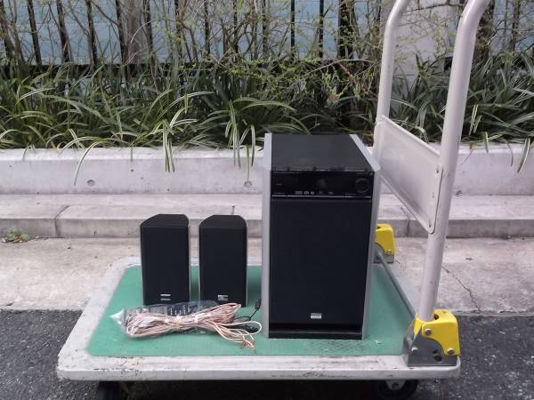 低価，新品 ONKYOサラウンドシステムHTX-11PAW/HTX-11ST