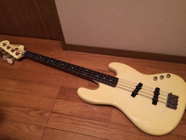Fernandes　ジャズベース　JJ風 EMG