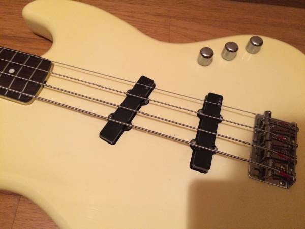 Fernandes　ジャズベース　JJ風 EMG