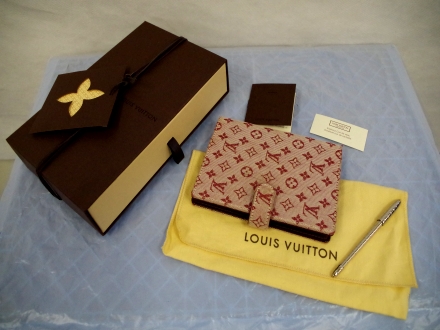 中古品 LOUIS VUITTON モノグラム ミニ アジェンタ手帳カバー