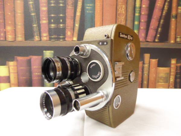 ジャンク 8ミリカメラ Sankyo 8-R 光学機器 ゼンマイ式？
