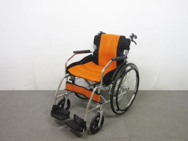良品　カドクラ　自走式車椅子　オレンジ系