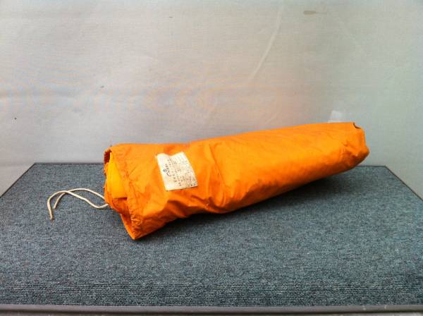 なつかしの黄色のテント クラウン Ｃｒｏｗｎ 4人用