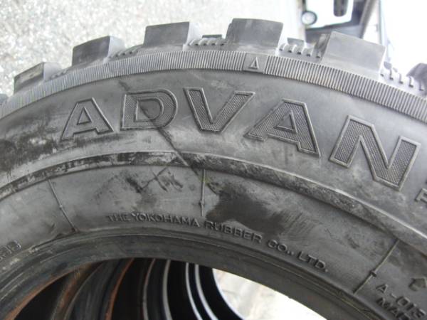 スパイクタイヤ ADVAN WR-13 175SR14 4本 スパイクタイヤ ADVAN