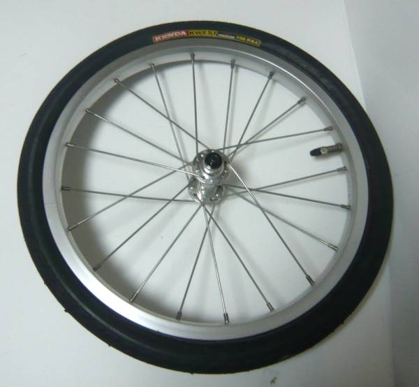16インチ　カプレオ(capreo) ホイール305　前後　KENDA16× 1.25