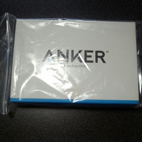 ★★Anker PowerCore 20100 白　モバイルバッテリー