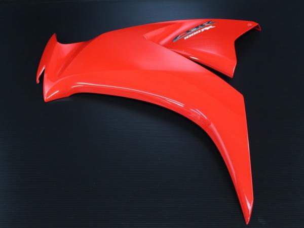 激安！CBR1000RR純正左側サイドカウル！SC59/2012～