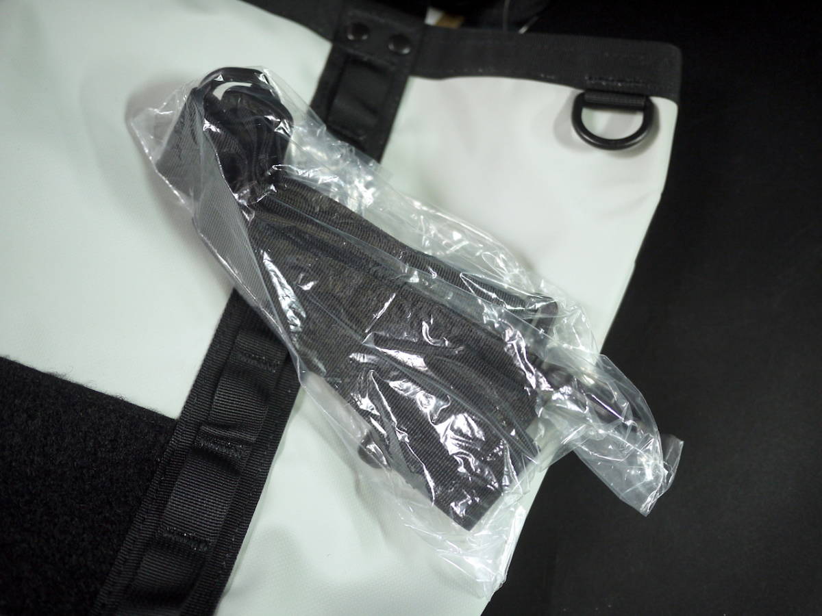 海外限定カラー 新品未使用 THE NORTH FACE EXPLORE UTILITY TOTE BAG 