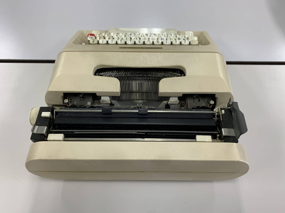 Olivetti 0 Lettera Typewriter - Restored Vintage Manual Vintage