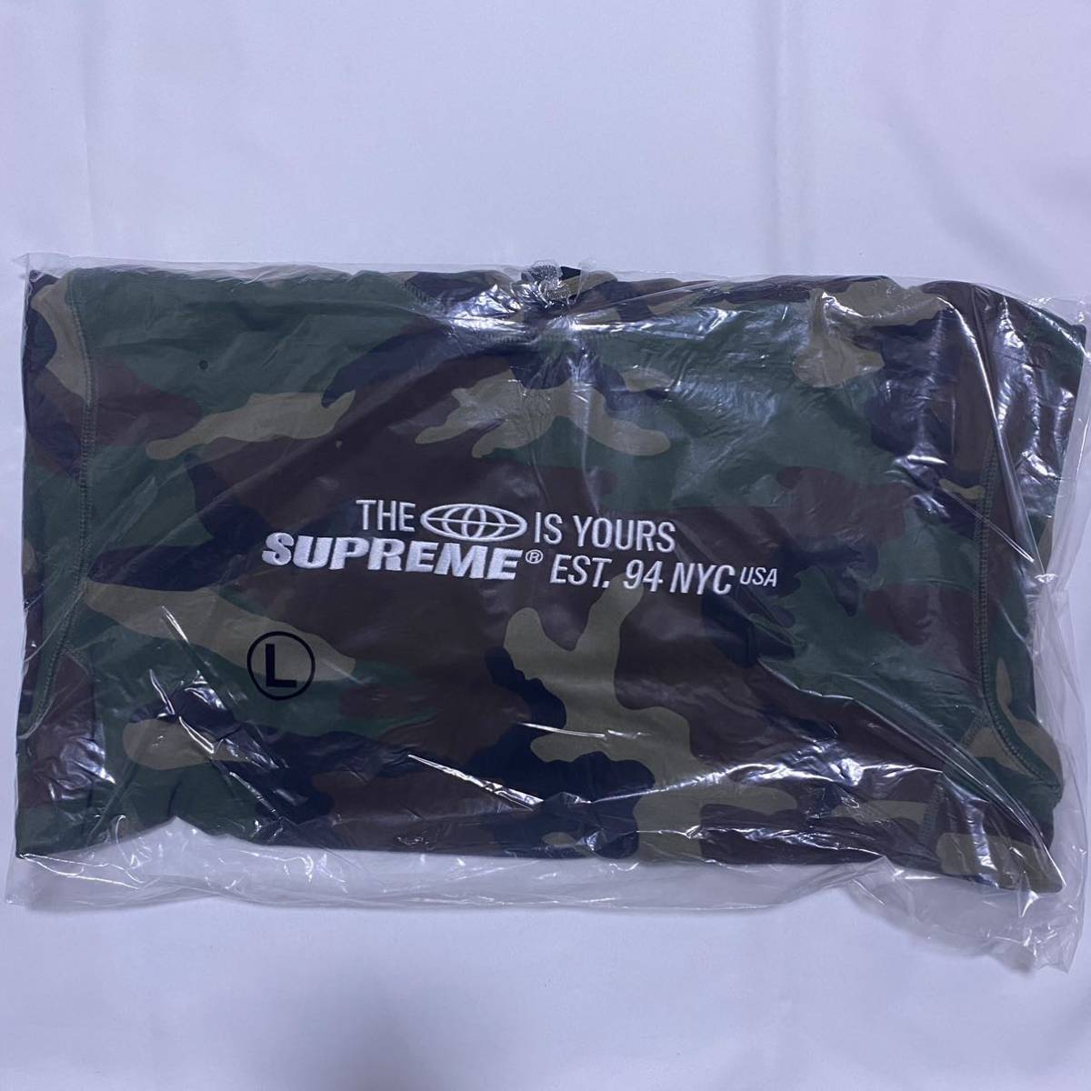 L ★新品未使用★ Supreme 21SS World Is Yours Hooded Sweatshirt シュプリーム ワールドイズユアーズ スウェットパーカー Woodland Camo Supreme supreme Famous famous Lサイズ Supreme（シャツ）のフリマアイテム一覧
