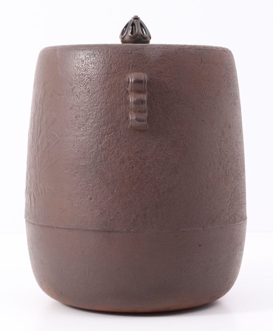 真作］釜師 畠春斎【筒 山水文釜】共箱付き 高さ21cm 茶道具 ◇大幅
