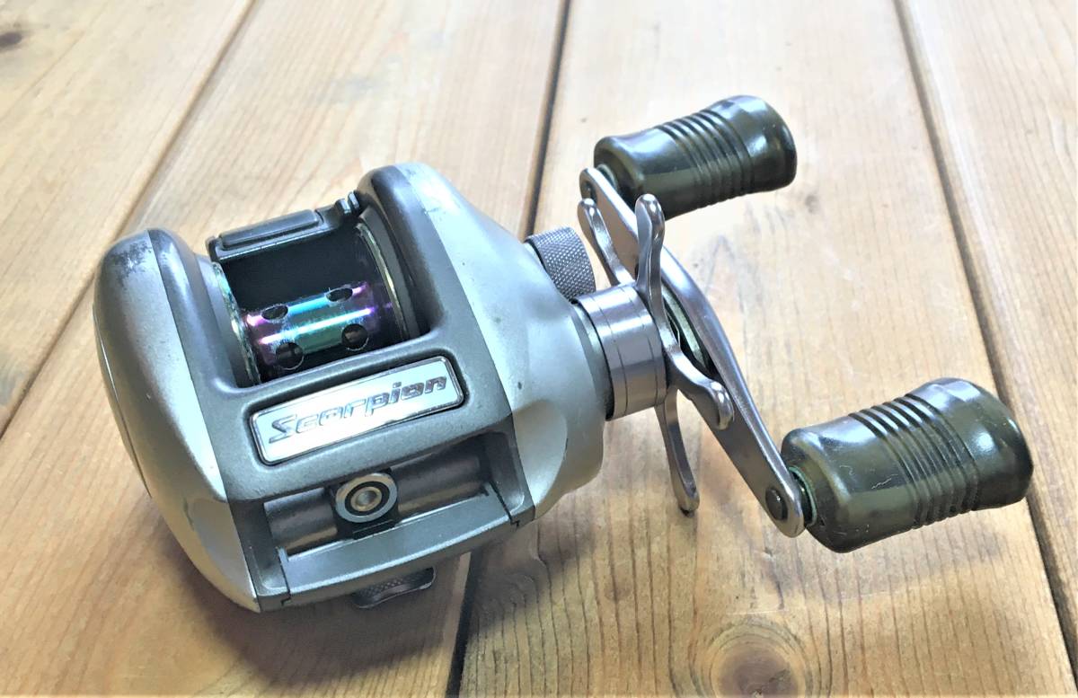 シマノ スコーピオン メタニウム XT 銀メタ 左ハンドル RH326 Scorpion