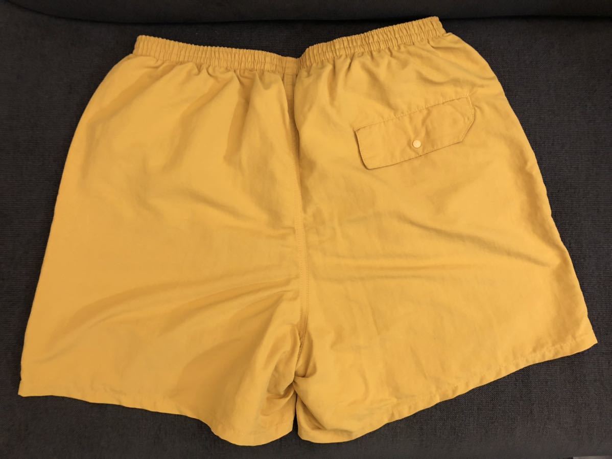 中古 2018年製 メンズM patagonia バギーズショーツ 5インチ イエロー 