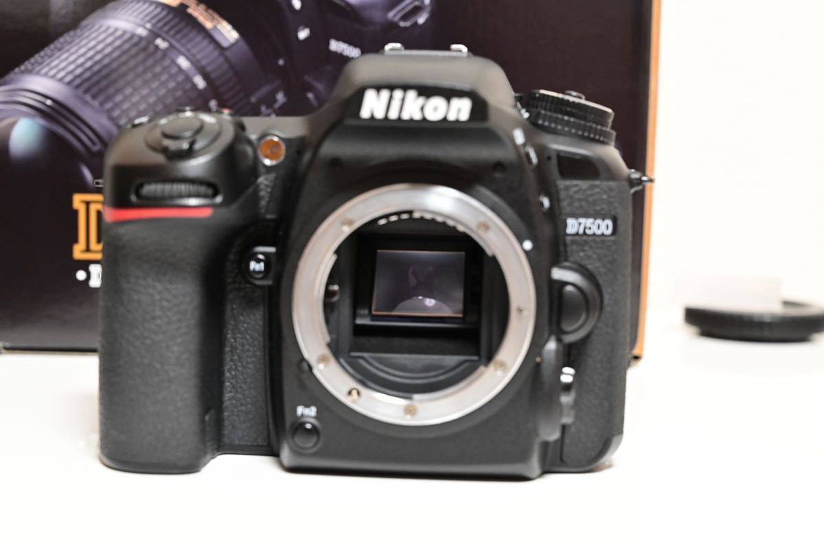 Nikon D7500 レンズキットAF-S 18-140mm ＋AF-P 70-300mm 中古 美品_4