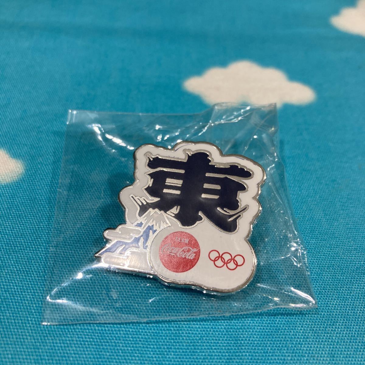 東】東京 コカコーラ オリンピック ピンバッジ オリンTOKYO2020 選手村