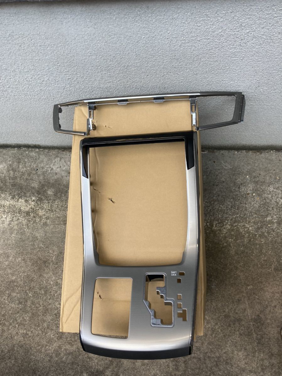 100%新品，得価 20系ヴェルファイア オーディオパネル エアコン吹き出し口 アルファード トヨタ純正 上位グレード(トヨタ用)｜売買されたオークション情報、yahooの商品情報をアーカイブ公開 - オークファ トヨタ用