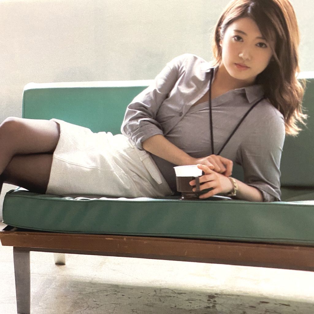 乃木坂46 美人ol５人 新内眞衣 樋口日奈 斉藤優里 中田花奈 相楽伊織 グラビア切り抜き５ｐ 乃木坂46 週刊プレイボーイ 17年 乃木坂46 売買されたオークション情報 Yahooの商品情報をアーカイブ公開 オークファン Aucfan Com