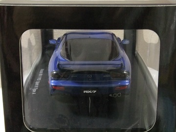 1/18 オートアート 75988 1/18 マツダ RX-7 FD3S スピリット R typeA