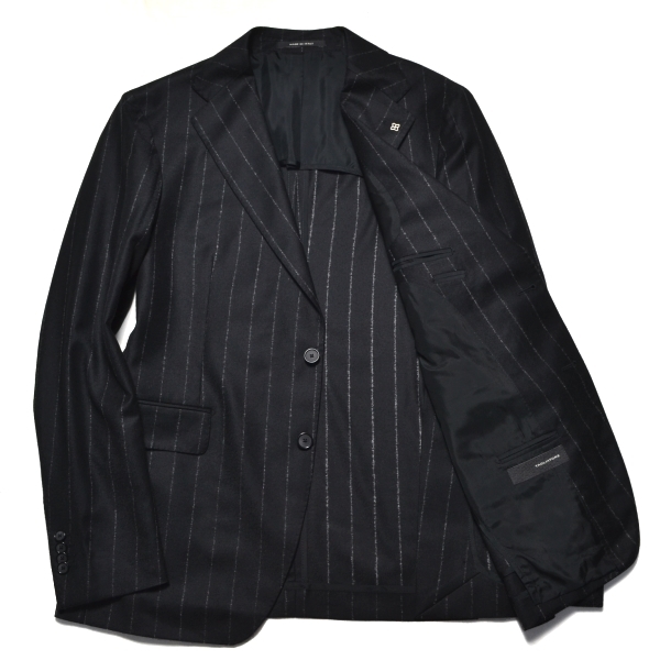 【新品】定価14.8万程 ラペルピン付き TAGLIATORE タリアトーレ Super110'S イタリア製スーツ サイズ54 フランネル生地 ビジネス 6635 ラペルピン（メンズファッション）の通販 tagliatore タリアトーレ ラペルピン」の落札相場・落札価格 アウトレットTAGLIATORE ロングコート&frasl;ラップコート
