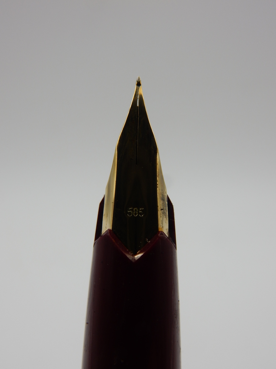 万年筆 MONTBLANC モンブラン 型番不明 ペン先 14K MONTBLANC