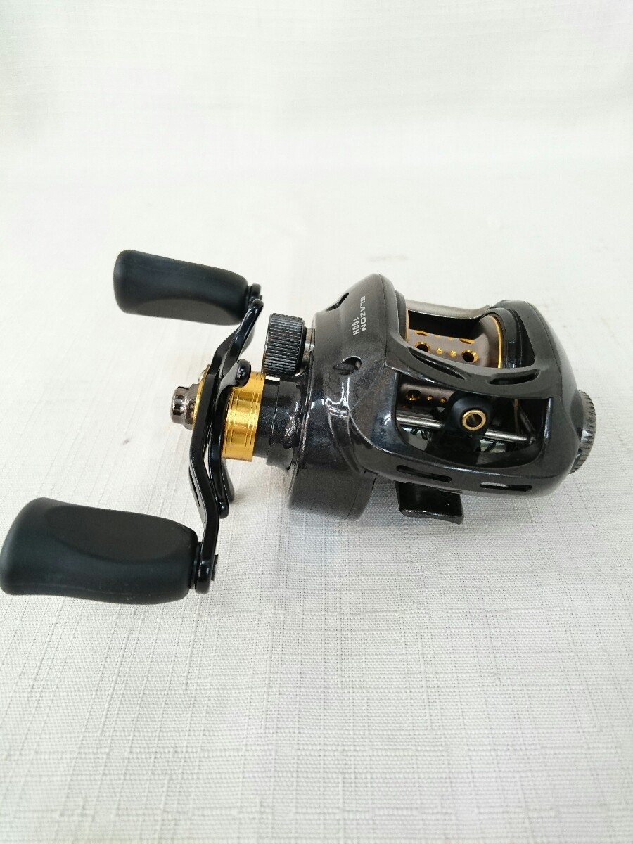 Daiwa リール ベイトリール Blazon100h ブレイゾン フィッシング ダイワ ダイワ 売買されたオークション情報 Yahooの商品情報をアーカイブ公開 オークファン Aucfan Com