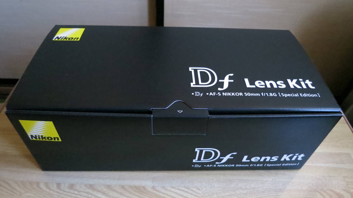 未使用 Nikon Df silver Lens kit 【公式通販】