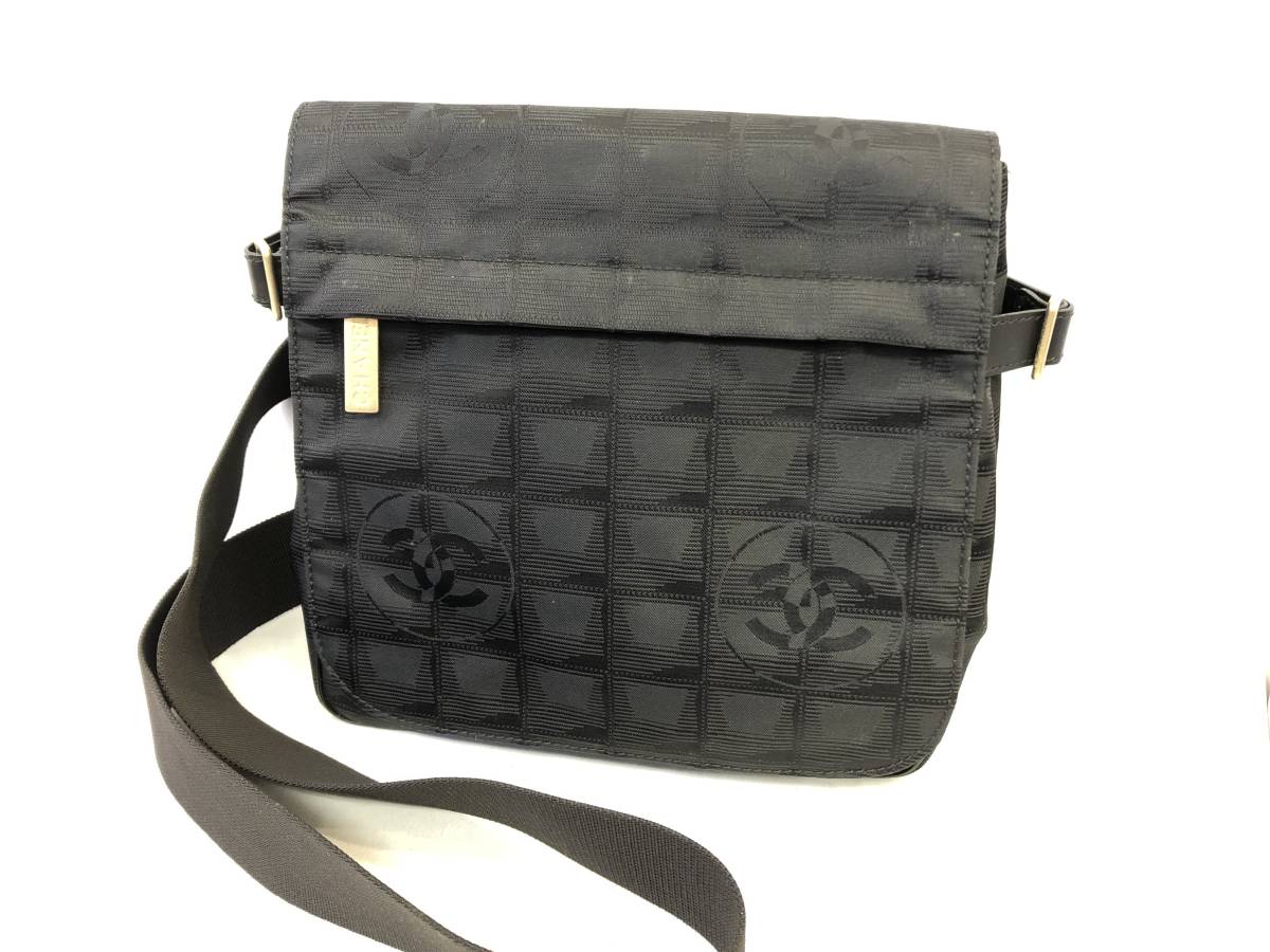 【CHANEL ショルダーバッグ】ニュートラベルライン シャネル 斜め掛け 黒/BLACK ナイロンジャガード×レザー 10番台