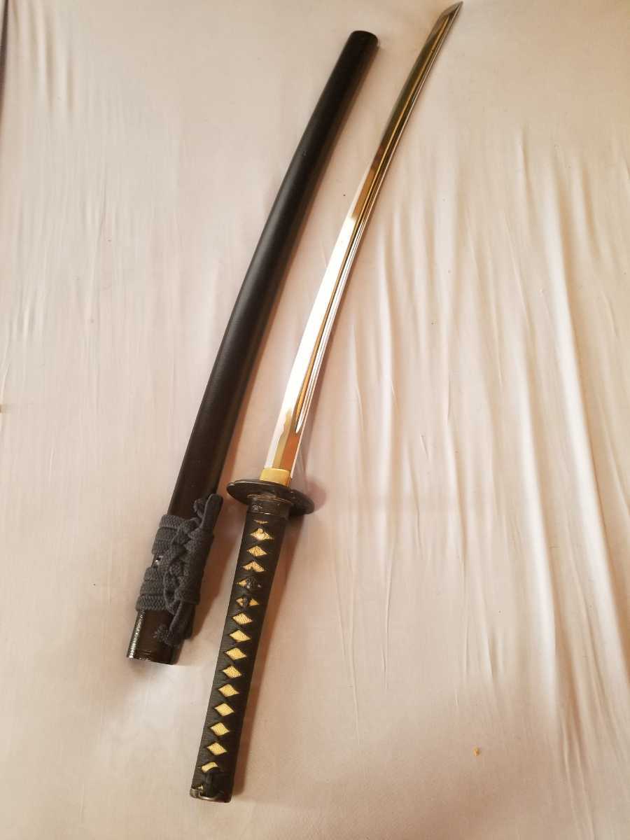 ☆オマーン 銀色の短剣「ハンジャル」とオマーンの砂!! 額入り 模造刀