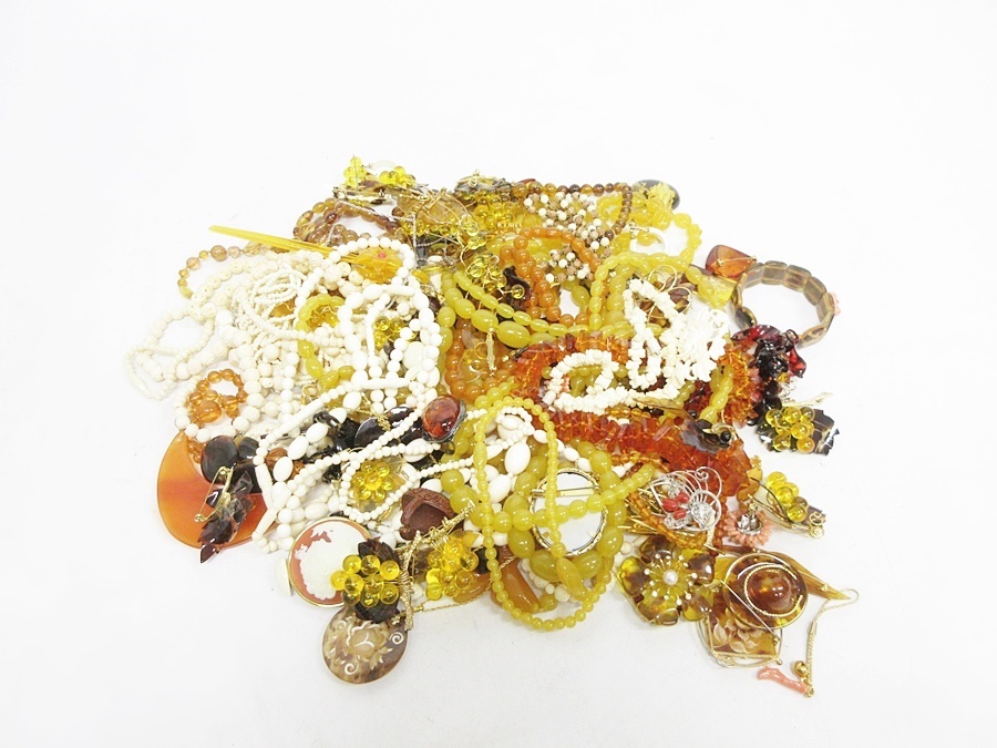 02 66-432194-17 [Y] 琥珀 べっ甲 珊瑚 他 まとめ セット 約1.8kg 
