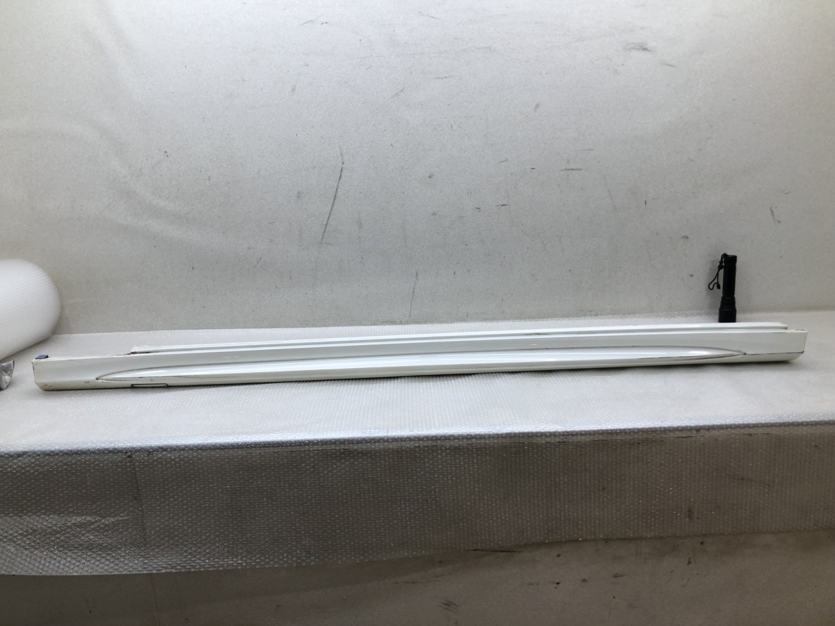 【超激得，セール】 ベンツ W212 Eクラス 右 サイドステップ A212690XX40(サイド)｜売買されたオークション情報、yahooの商品情報をアーカイブ公開 - オークファン メルセデス・ベンツ用