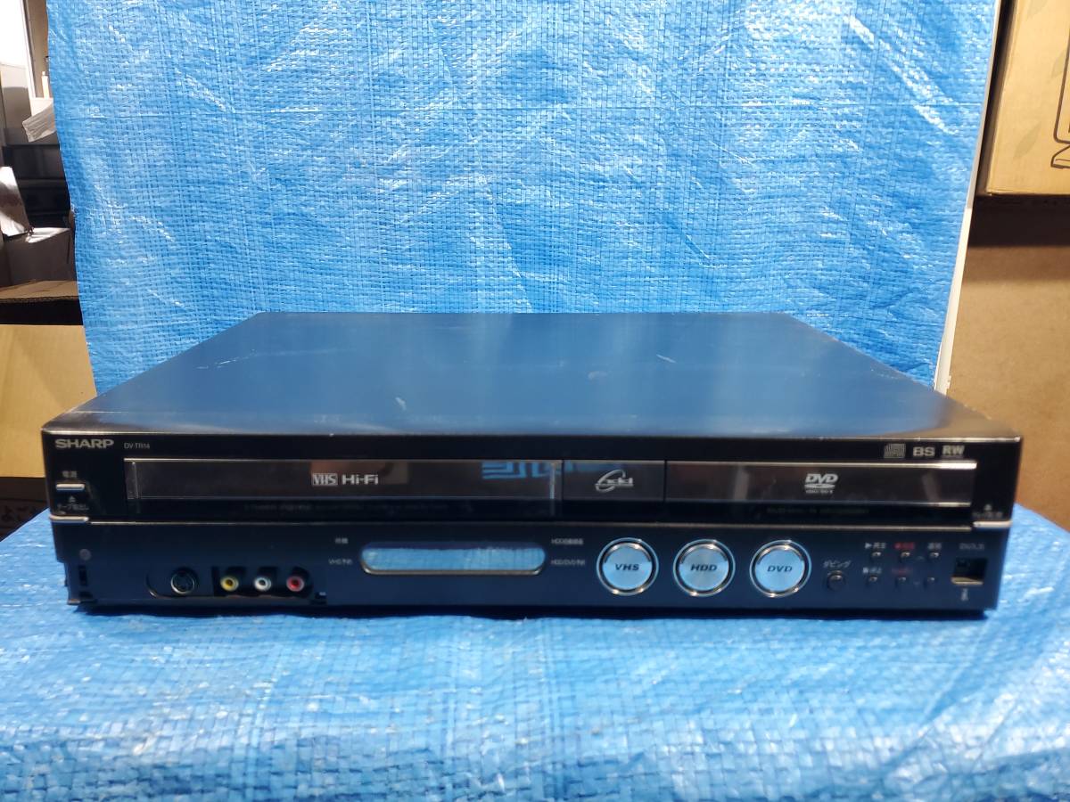送料無料，HOT シャープ SHARP DV-TR14 HDD 400GB VHS DVD トリプルデッキ upah 通電確認のみ(HDD内蔵)｜売買されたオークション情報、yahooの商品情報をアーカイブ公開 - オークファン HDD内蔵