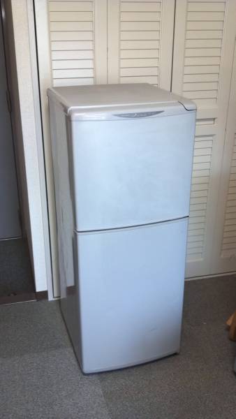 三菱電機冷蔵庫 MR-13S-S 125L(100リットル~)|売買された 三菱電機冷蔵庫 MR-13S-S 125L(100リットル~)|売買された