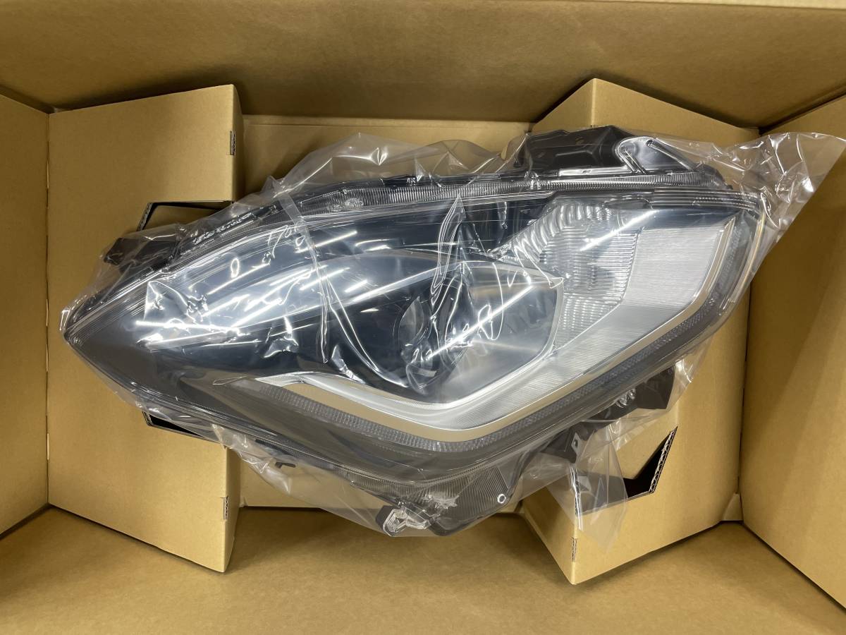 未使用品 スイフト ZC33S 純正 右 ヘッドライト 35120-52RH0(ヘッド