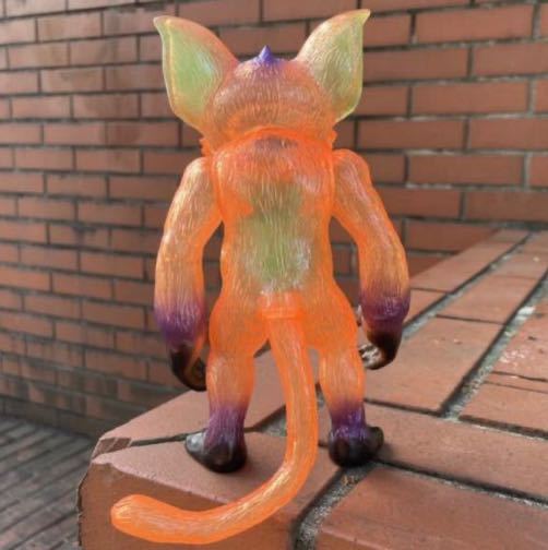 バイオレントキャット ハロウィン限定カラー アートジャンキー