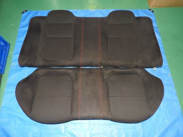 ④ DB8 インテグラ タイプR 純正 リアシート 後部座席 後 リア リヤ シート 座席 背面 座面 ASSY B18C 4DR 98 スペック DC2 S4C B16B EK9