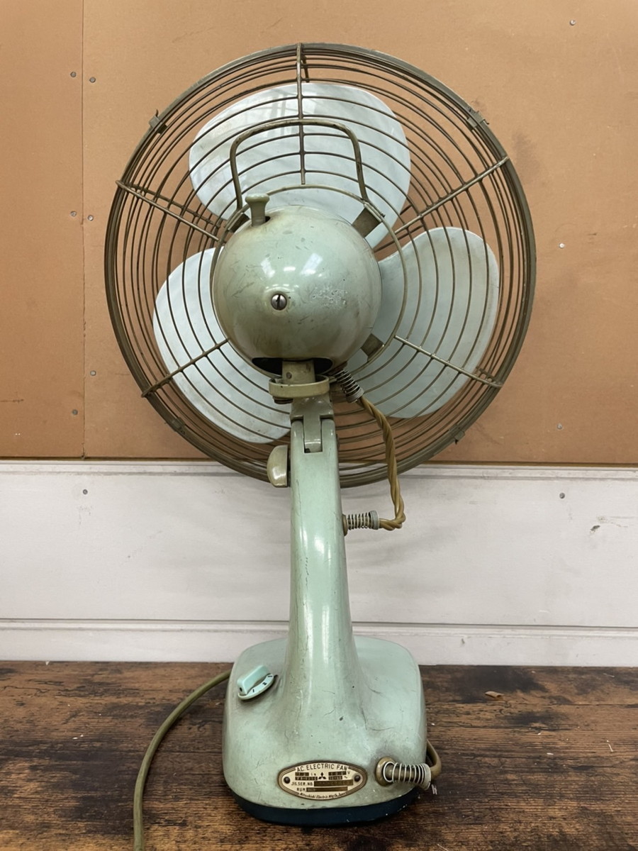 2025，爆買い 【10-118】A.C. ELECTRIC FAN 扇風機 3枚羽 金属台座