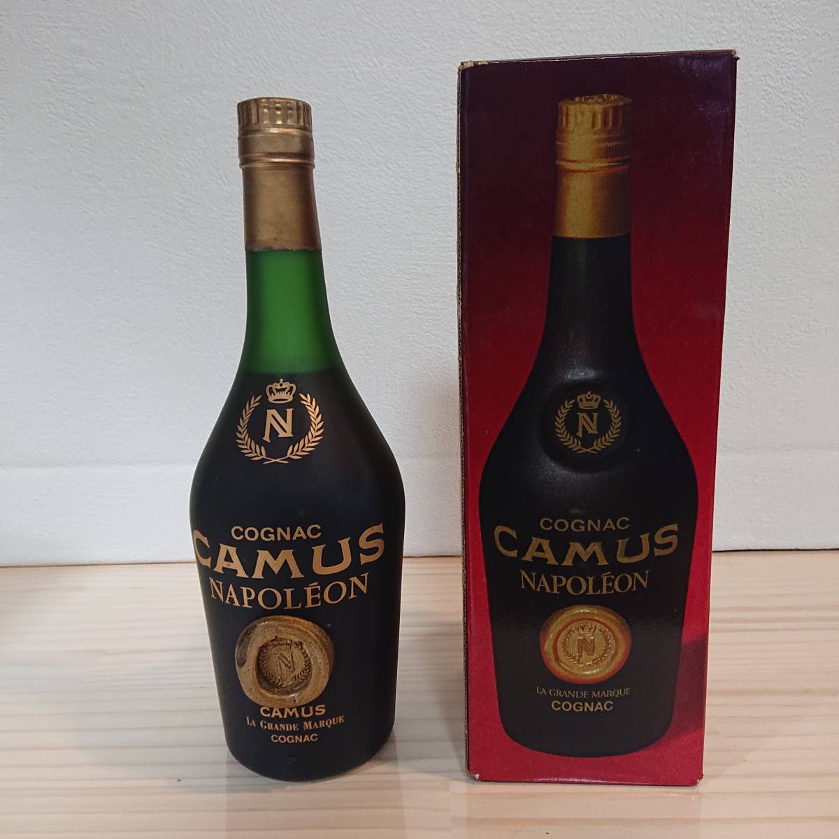 ナポレオン CAMUS カミュ NAPOLEON 古酒 コニャック 未開栓 古酒CAMUS