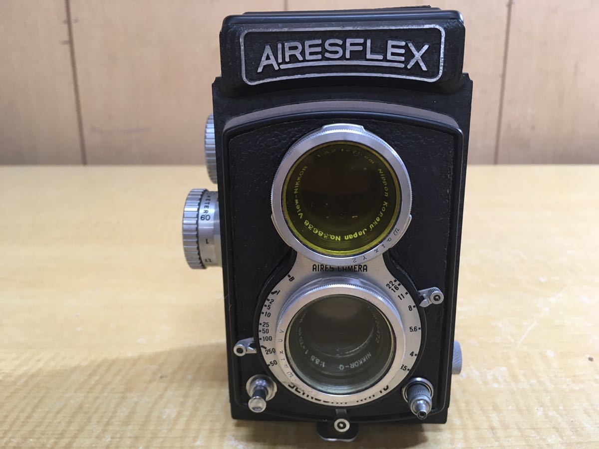 ○ AIRESFLEX 二眼レフカメラ アイレスフレックス 1:3.2 F 7.5cm