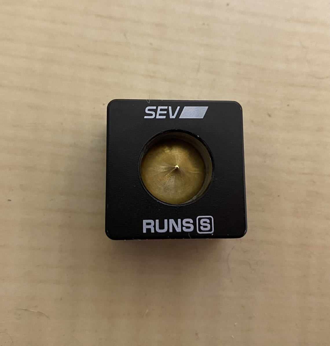 SEV S RUNS セブ ランズS ランズ : 未使用未開封・長期在庫品SEV(セブ)